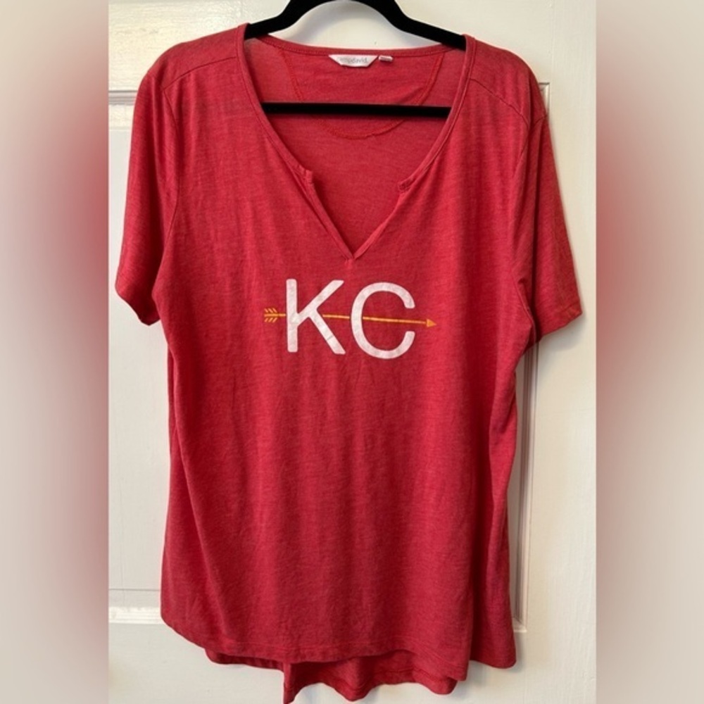 Kansas City Chiefs Gear Women’s T-Shirt Size XL Super Soft Hi Lo